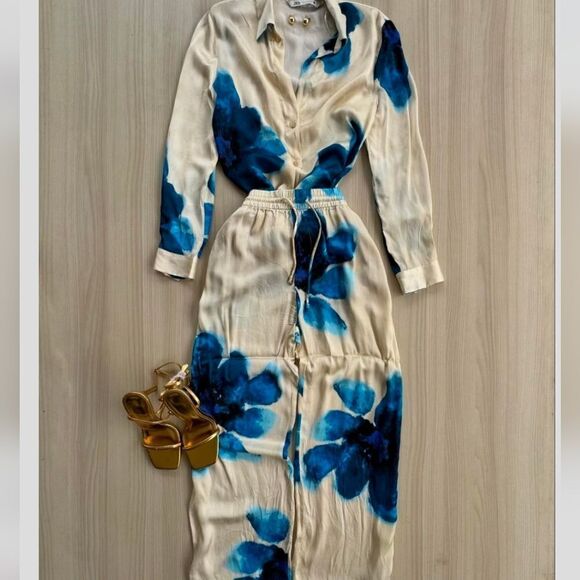 COPY - ZARA Printed Floral Satin Effect top In Ecru and Blue - Picture 8 of 12